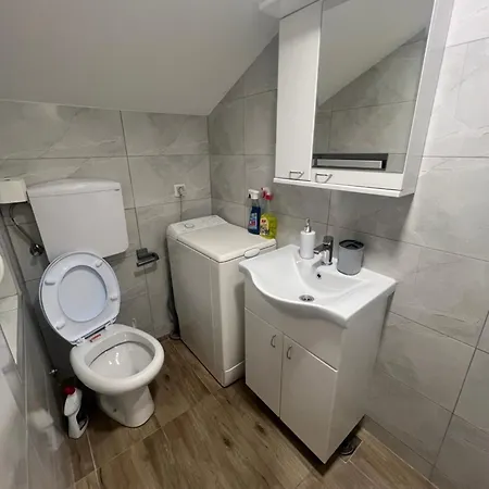 S&m Free Parking * Vranje