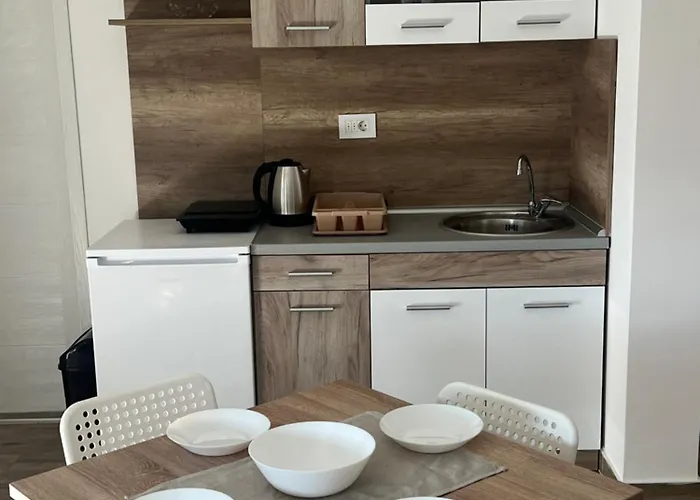 S&m Free Parking * Vranje